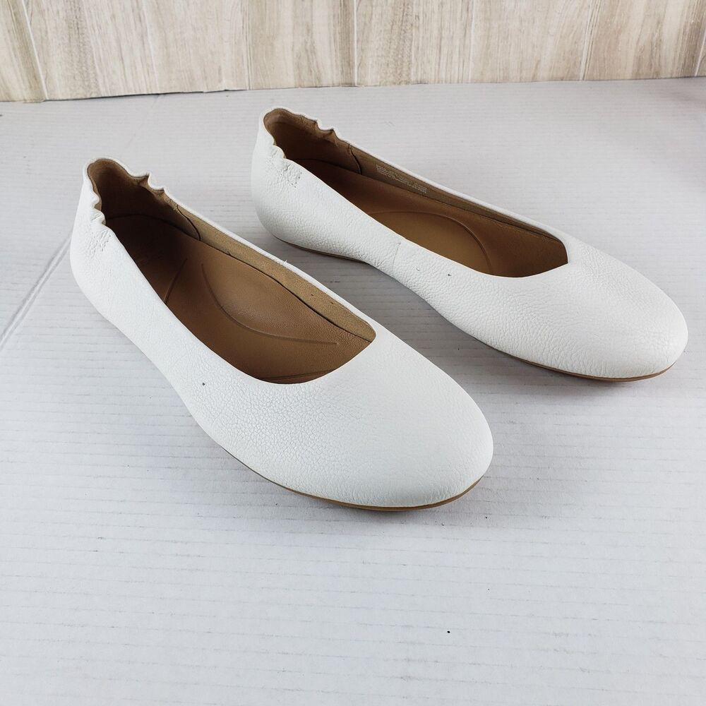 Excellent Dansko Mollie Women's Casual Shoes White Flats Size 38.5 US 8